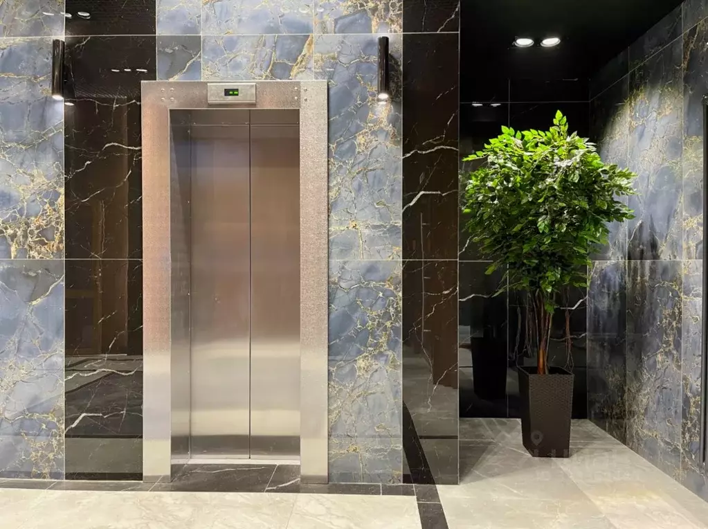 2-к кв. Омская область, Омск ул. Чернышевского, 1 (69.0 м) - Фото 1