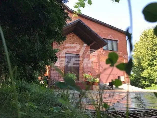 Дом в Курская область, Курск ул. Бочарова, 85 (240 м) - Фото 0