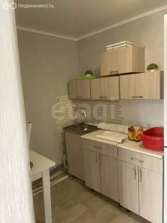 1к в -комнатной квартире (18.3 м) - Фото 1