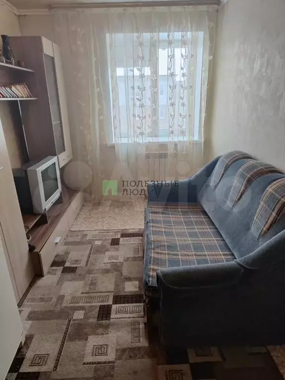 Комната 12 м в 8-к., 3/3 эт. - Фото 0