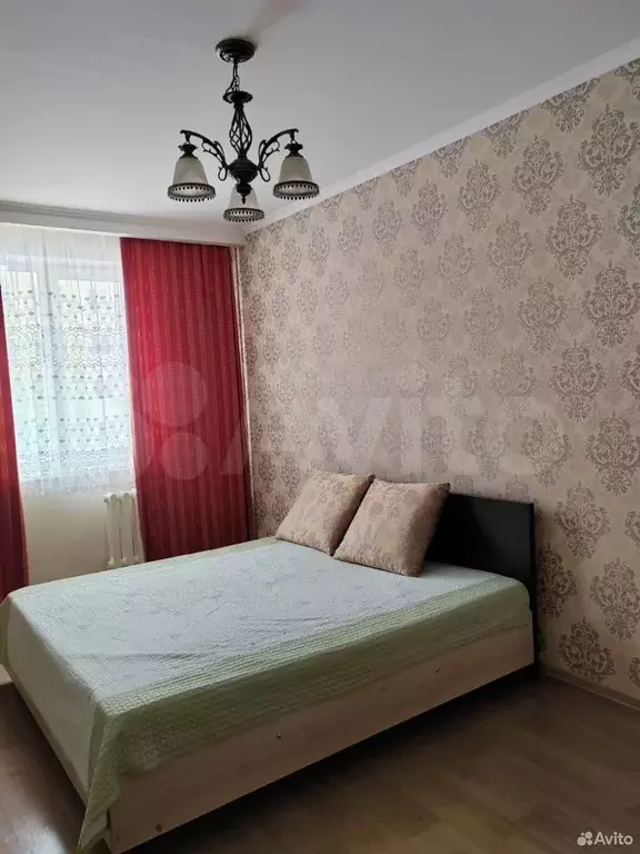 1-к. квартира, 43 м, 2/5 эт. - Фото 1