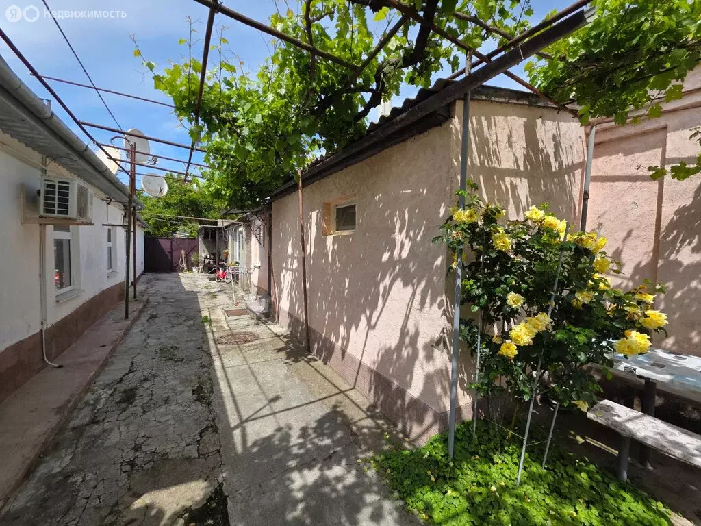 2-комнатная квартира: Евпатория, улица Перовской, 27 (54 м) - Фото 1