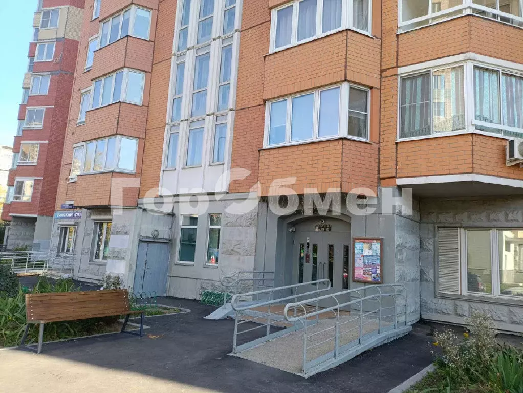 Продается 1-комнатная квартира - Фото 1