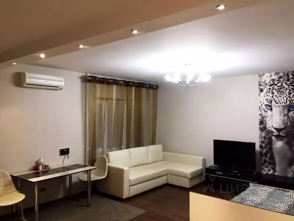 1-к кв. Башкортостан, Уфа просп. Октября, 128/3 (45.0 м) - Фото 1