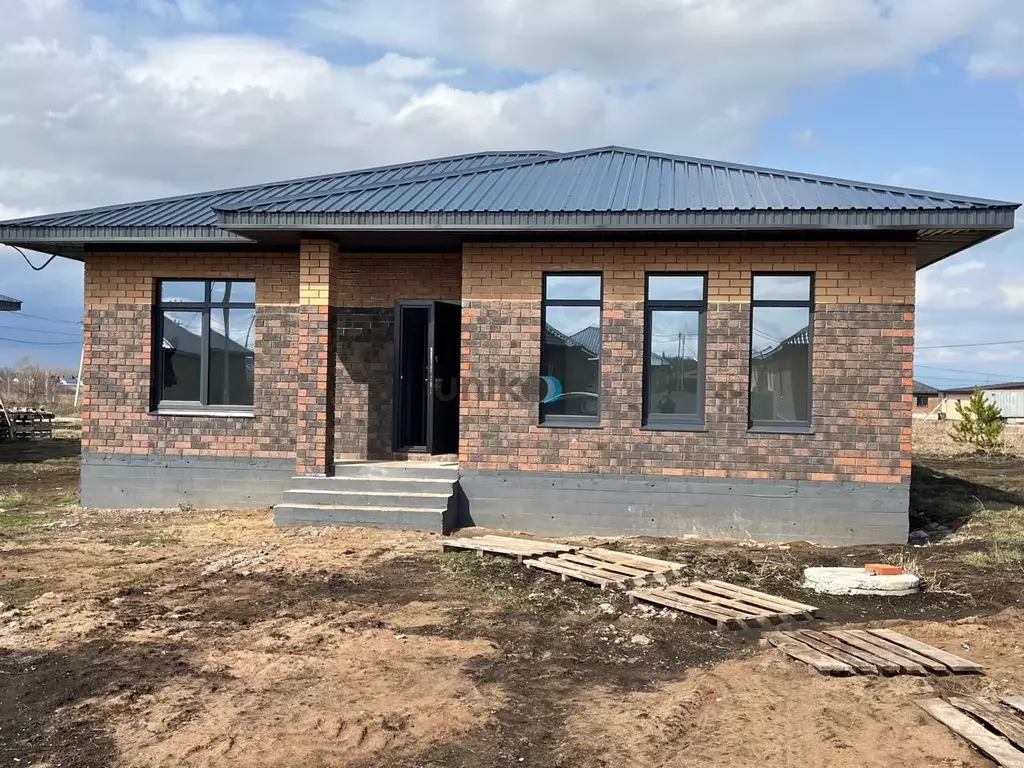 Дом в Башкортостан, Уфа городской округ, с. Нагаево пер. 4-й Салютный ... - Фото 1