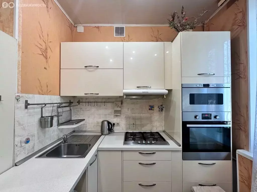 1-комнатная квартира: Сертолово, улица Ларина, 5 (38 м) - Фото 0