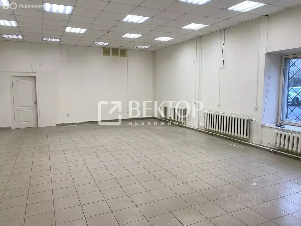 Торговая площадь (121 м) - Фото 2