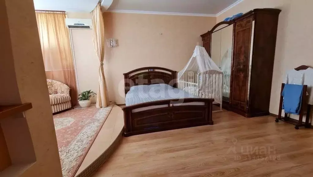 2-к кв. Белгородская область, Белгород Академическая ул., 23а (92.0 м) - Фото 0
