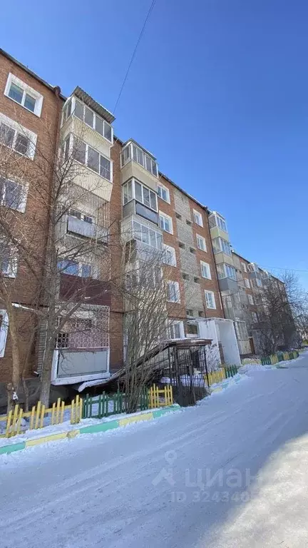 2-к кв. Бурятия, Улан-Удэ ул. Шульца, 4 (49.6 м) - Фото 1