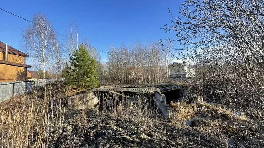 Участок в Свердловская область, Красноуральск ул. Свердлова, 35 (17.0 ... - Фото 0