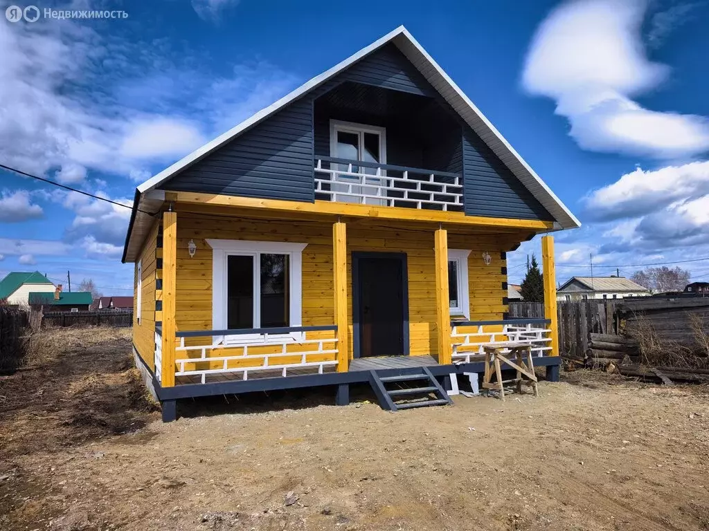 Дом в село Хомутово, Колхозная улица (150 м) - Фото 1