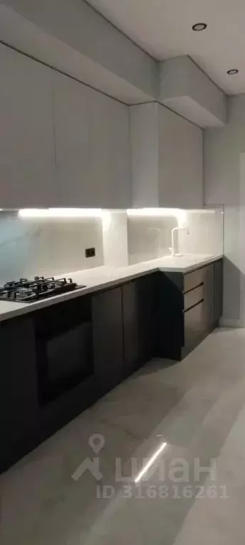 2-к кв. Кабардино-Балкария, Нальчик ул. Тарчокова, 31к1 (73.0 м) - Фото 0