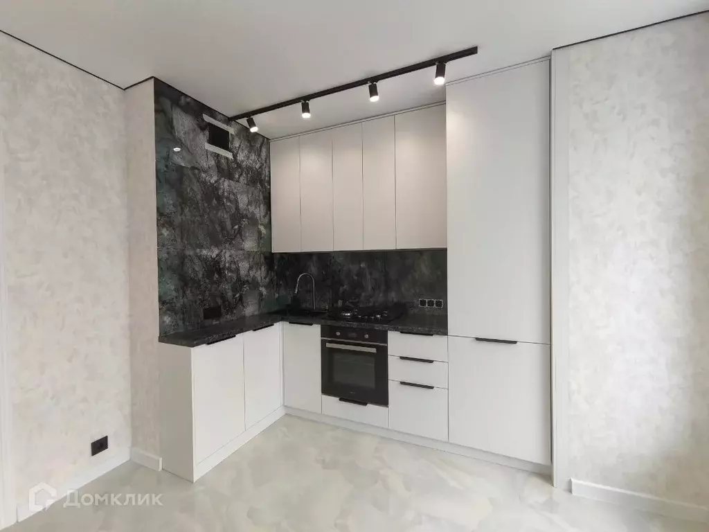 Продаётся 1-к квартира, 35.7 м - Фото 0