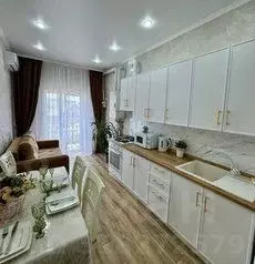 2-к кв. Краснодарский край, Геленджик ул. Геленджикская, 37 (52.0 м) - Фото 0