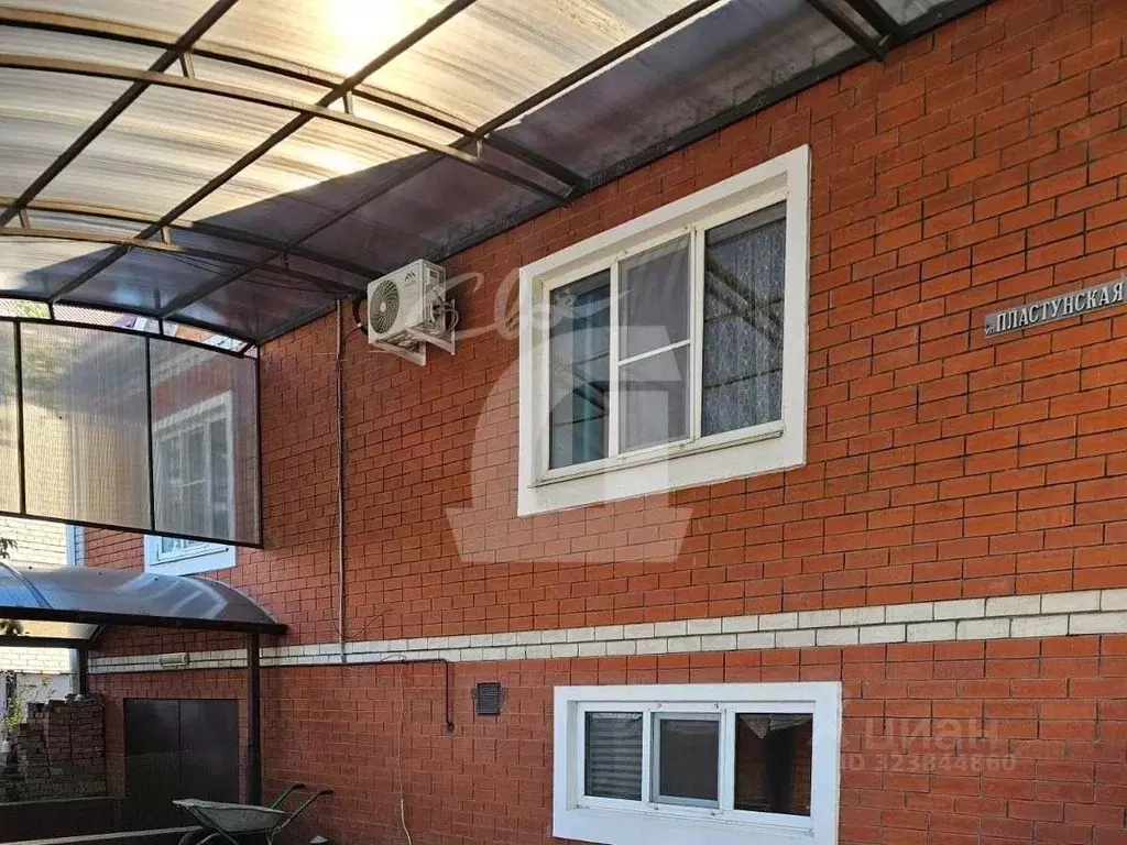 Коттедж в Краснодарский край, Краснодар городской округ, Ленина хут. ... - Фото 1