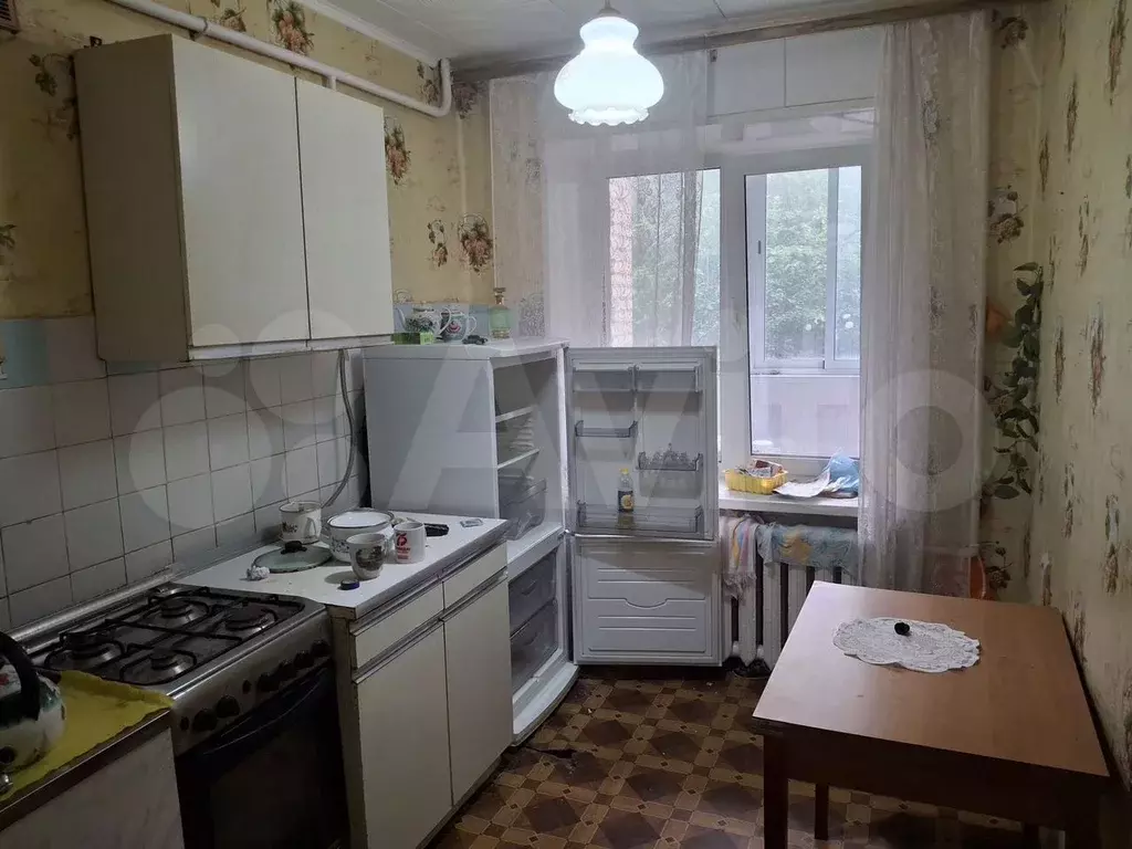 3-к. квартира, 63 м, 1/10 эт. - Фото 0