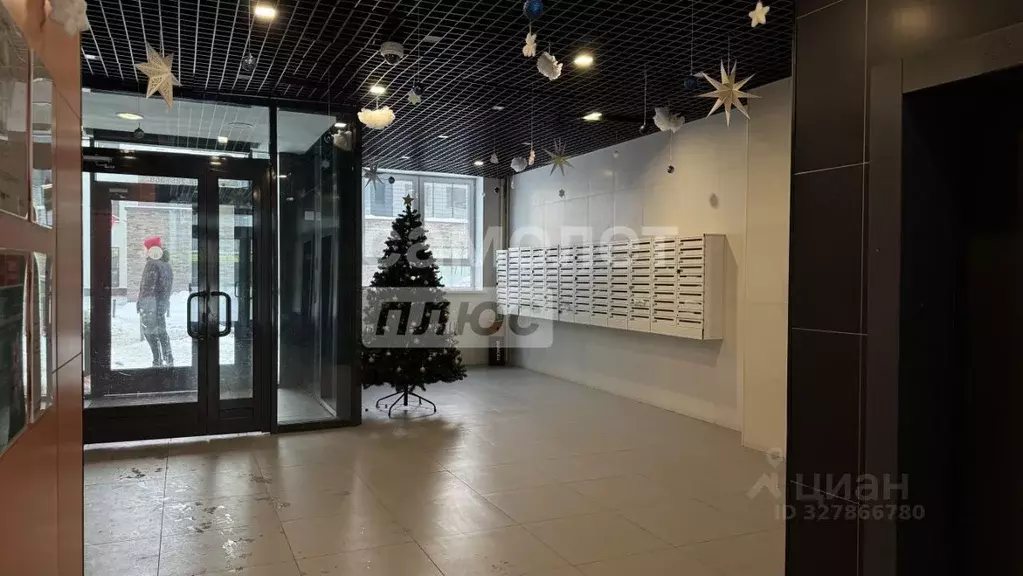 3-к кв. Москва ул. Саларьевская, 10к1 (62.7 м) - Фото 1