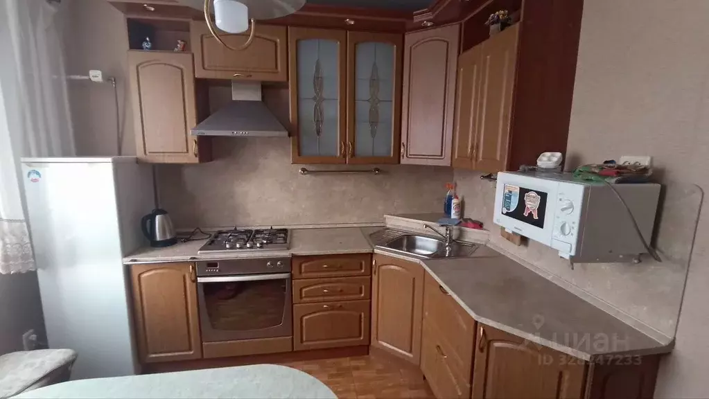 2-к кв. Самарская область, Сызрань Пензенская ул., 46 (53.0 м) - Фото 1