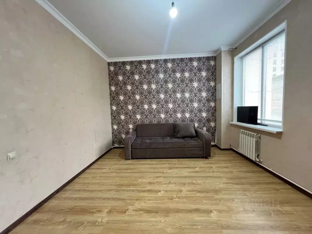 2-к кв. Кабардино-Балкария, Нальчик Балкарская ул. (74.0 м) - Фото 1