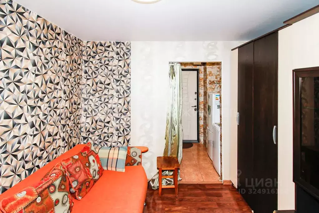 Студия Тюменская область, Тюмень ул. Бабарынка, 16б (14.2 м) - Фото 1