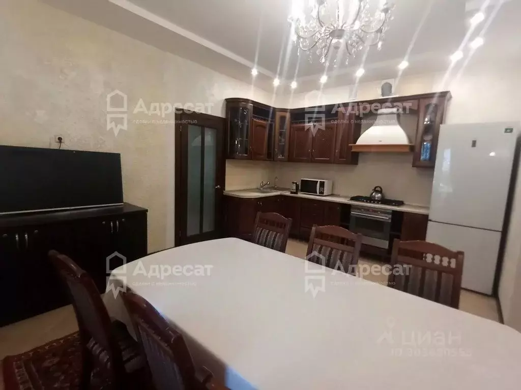 Дом в Волгоградская область, Волгоград Минераловодская ул. (318 м) - Фото 1