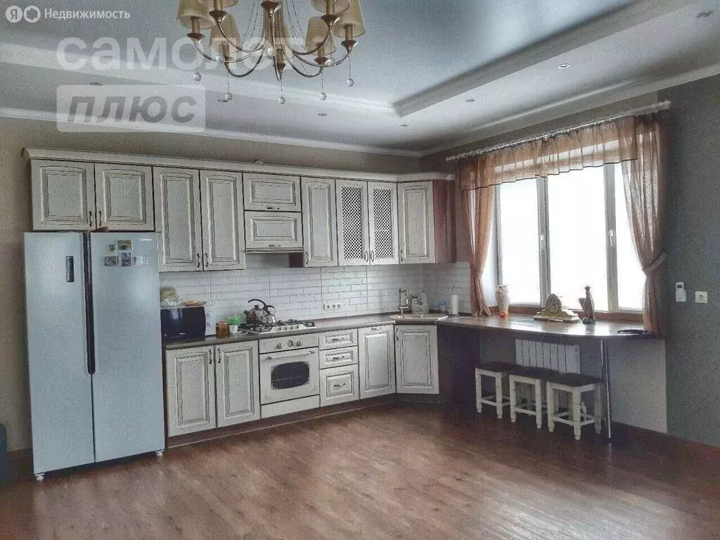 Дом в посёлок Саракташ, Комсомольская улица, 158 (298 м) - Фото 1