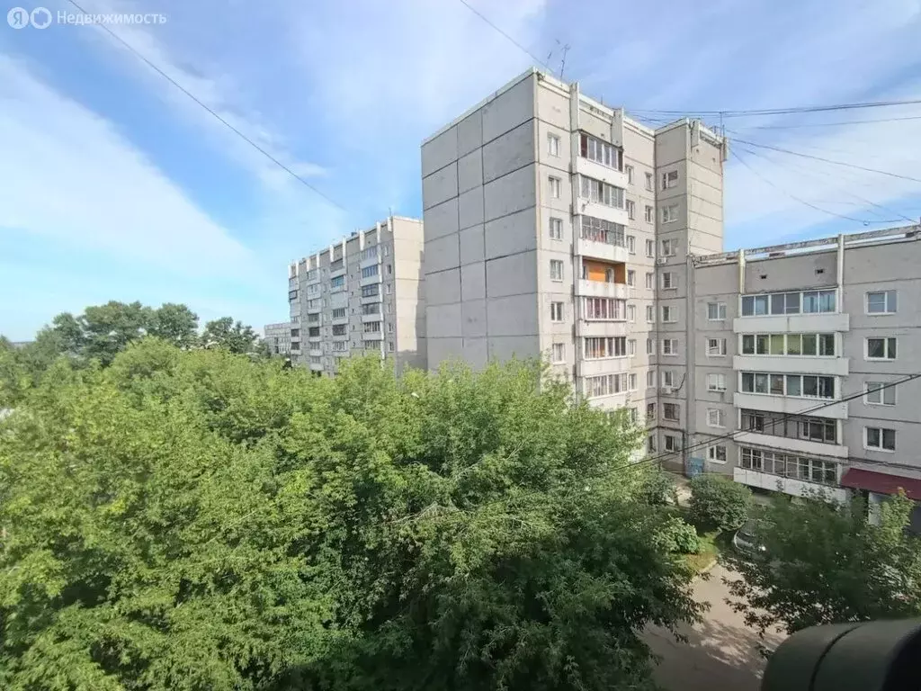 3-комнатная квартира: Иркутск, 2-я Железнодорожная улица, 15 (56.6 м) - Фото 0