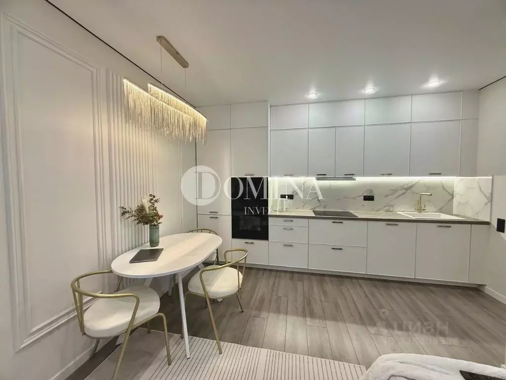 3-к кв. Москва пос. Коммунарка, ул. Фитаревская, 6 (70.0 м) - Фото 1