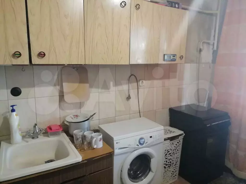 3-к. квартира, 65 м, 1/10 эт. - Фото 0