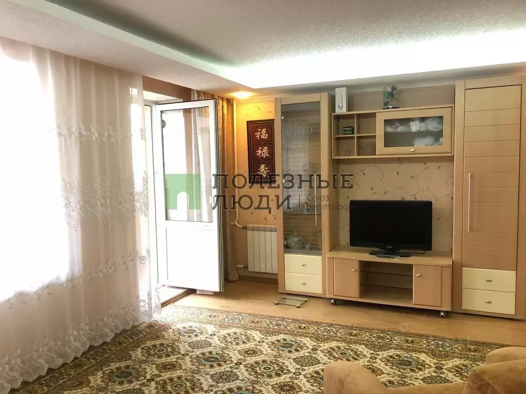 3-к кв. Белгородская область, Белгород ул. Губкина, 17б (80.4 м) - Фото 2