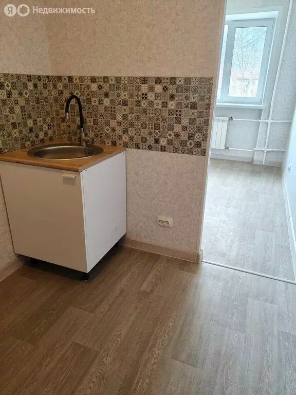 1-комнатная квартира: Омск, проспект Мира, 32Б (17 м) - Фото 0