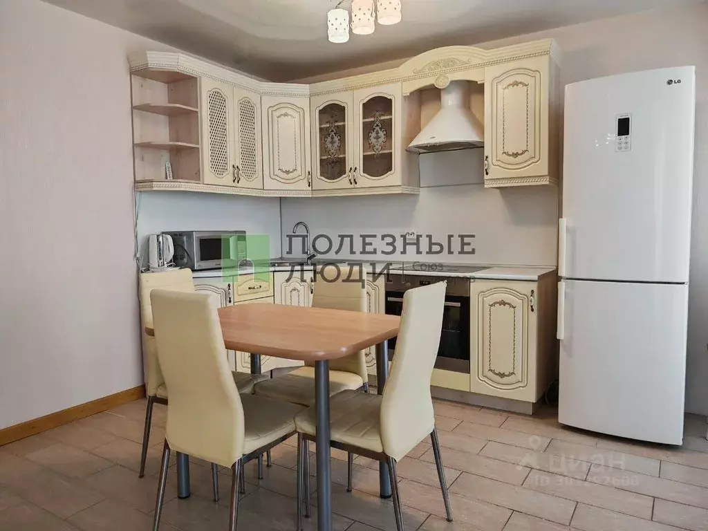 2-к кв. Курганская область, Курган ул. Васильева, 30 (69.6 м) - Фото 0
