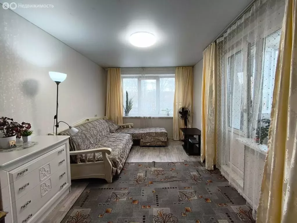 2-комнатная квартира: Челябинск, улица Чичерина, 15 (50.2 м) - Фото 2