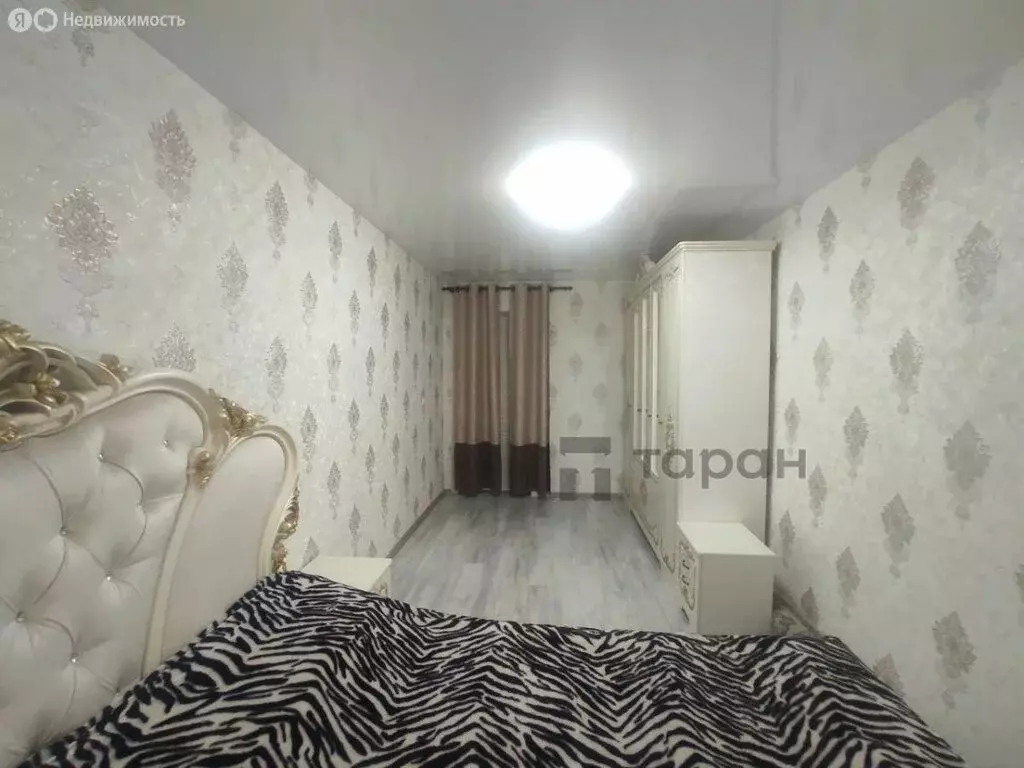 2-комнатная квартира: Челябинск, улица Калмыкова, 16 (46 м) - Фото 1