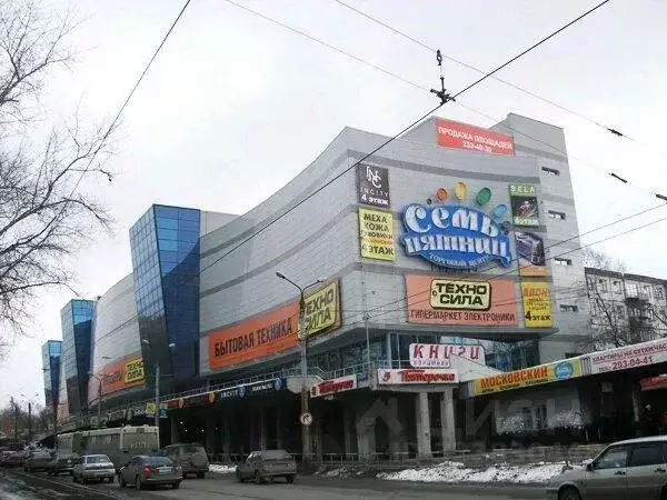 Торговая площадь в Пермский край, Пермь ул. Революции, 60/1 (63 м) - Фото 1