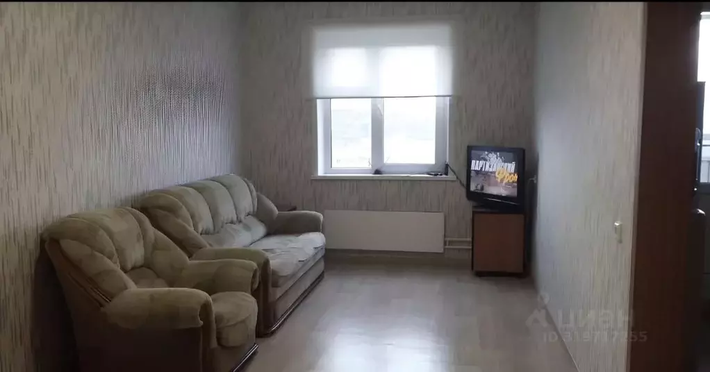 1-к кв. Красноярский край, Красноярск Николаевка мкр, ул. Серова, 8 ... - Фото 0
