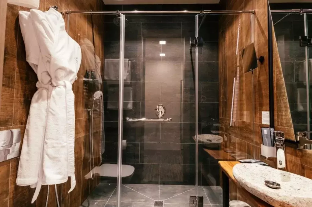 1-к кв. Карачаево-Черкесия, Зеленчукский район, с. Архыз, пос. ... - Фото 2