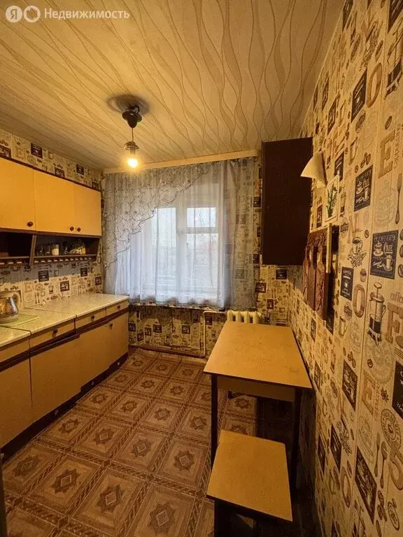 2-комнатная квартира: Мурманск, улица Свердлова, 54 (43 м) - Фото 1