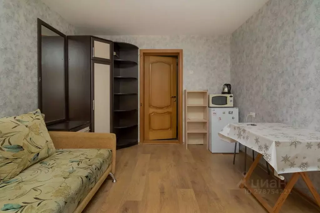 Комната Санкт-Петербург ул. Ушинского, 3К2 (13.0 м) - Фото 1