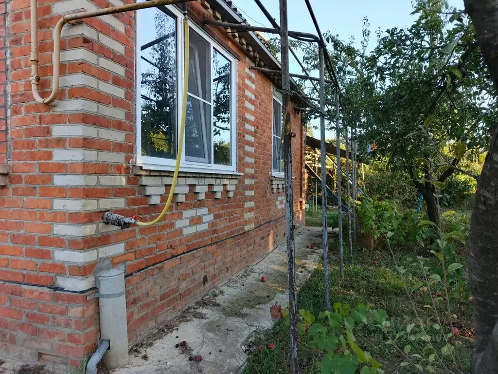 Дом в Краснодарский край, Северский район, Афипское городское ... - Фото 1