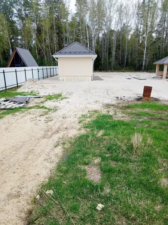 Дом в Тюменская область, Тюменский район, д. Ушакова ул. Строителей ... - Фото 0
