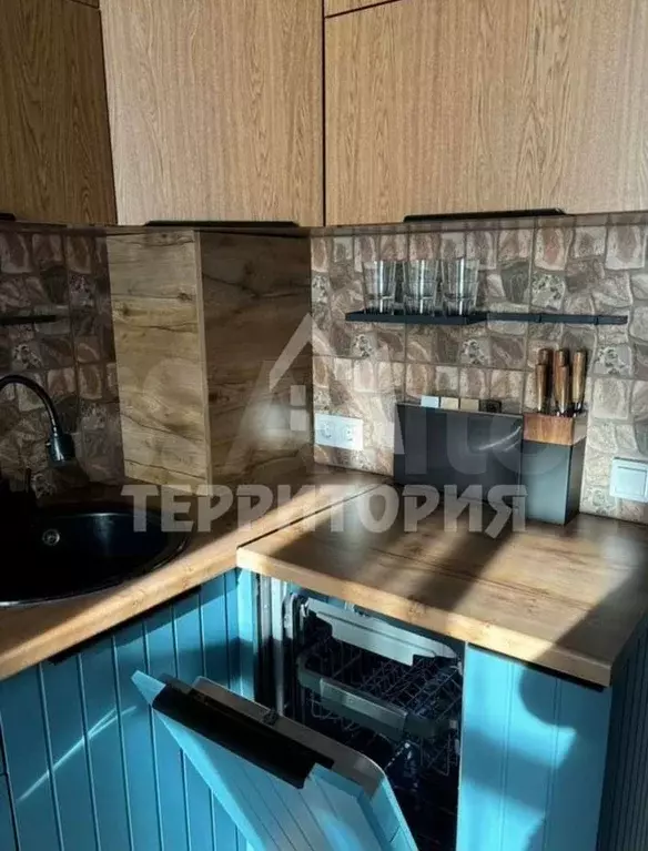 1-к. квартира, 40 м, 1/9 эт. - Фото 1