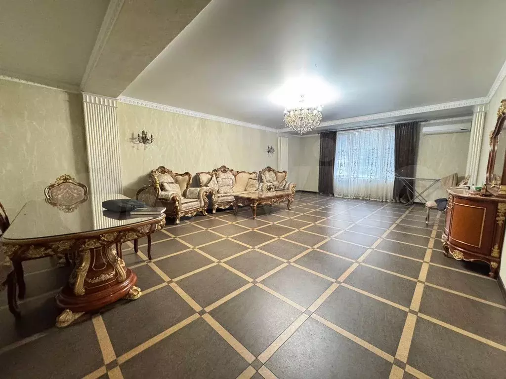 4-к. квартира, 220 м, 1/11 эт. - Фото 1