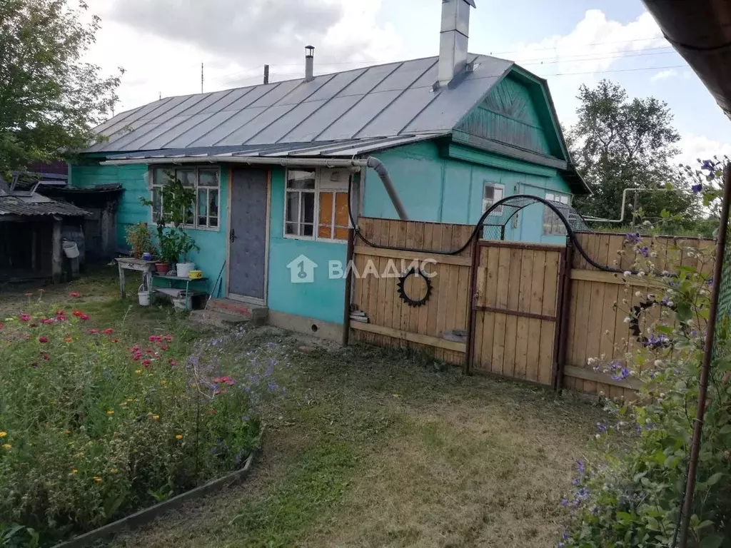 Дом в Тамбовская область, Сосновский муниципальный округ, с. Третьи ... - Фото 0