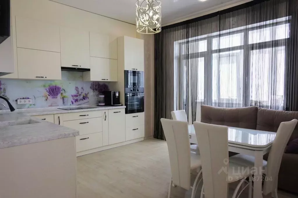 2-к кв. Крым, Евпатория ул. Полупанова, 27Ж (75.0 м) - Фото 1