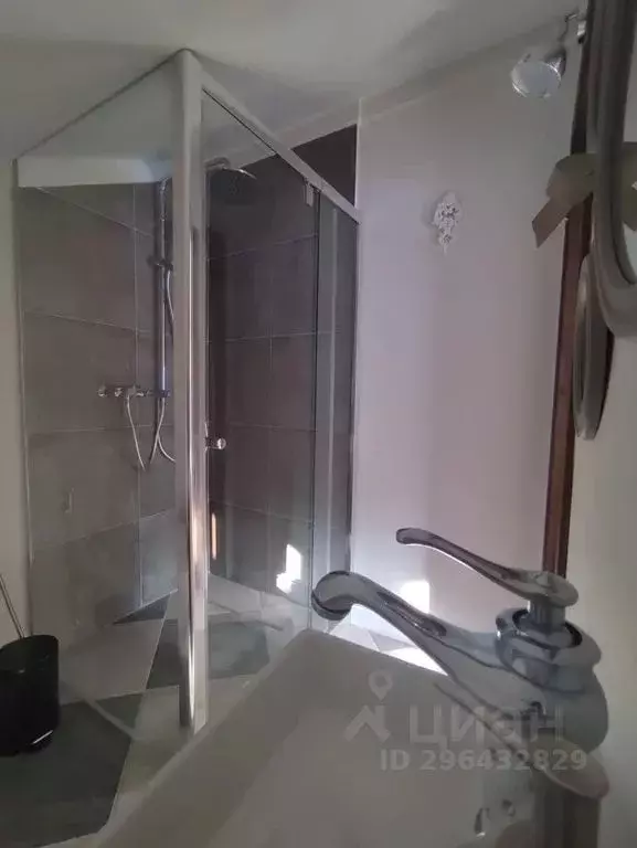 Комната Калужская область, Козельск Кузнечная ул., 14 - Фото 2