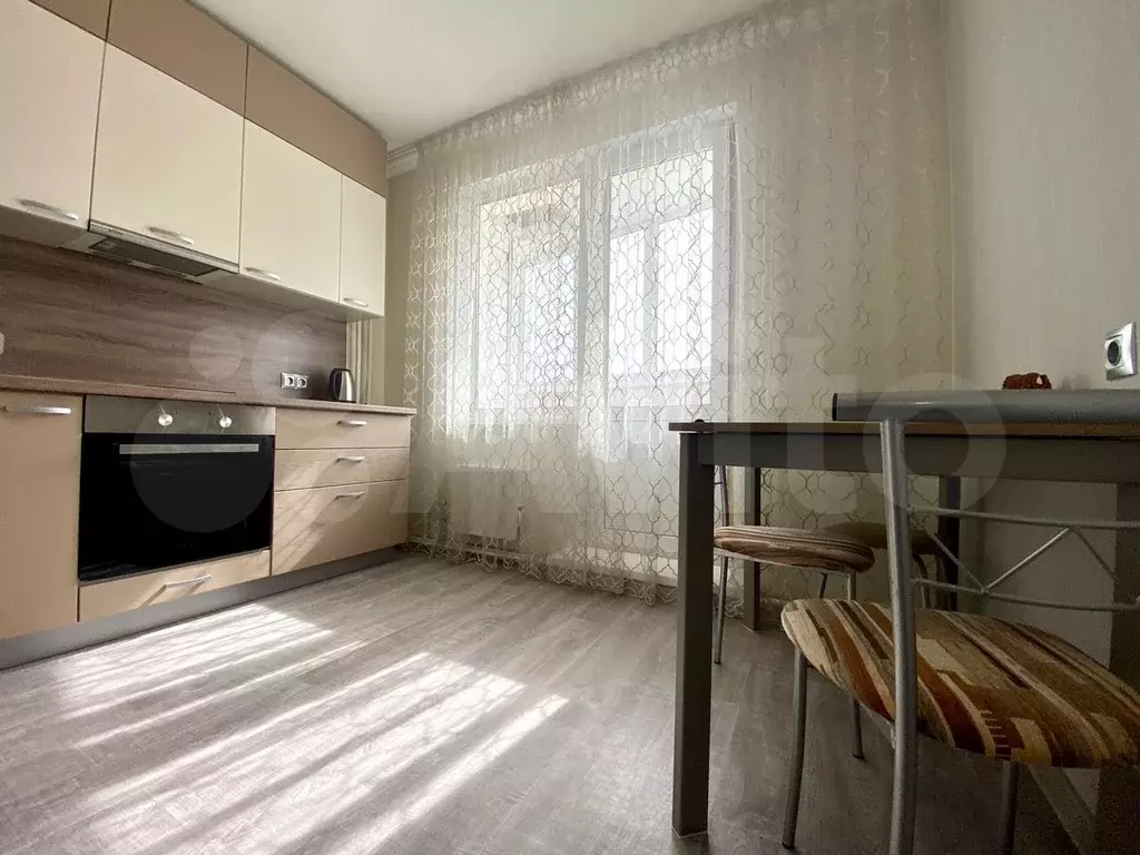 1-к. квартира, 40 м, 7/10 эт. - Фото 1