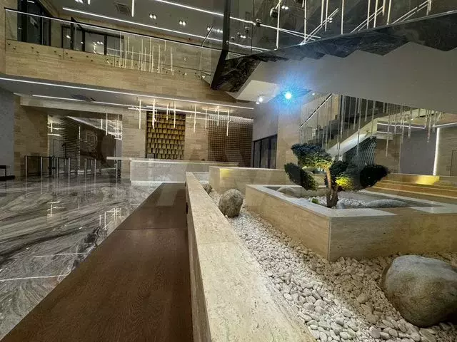 Аренда 421 м2 на 1 этаже Бизнес-центра - Фото 0