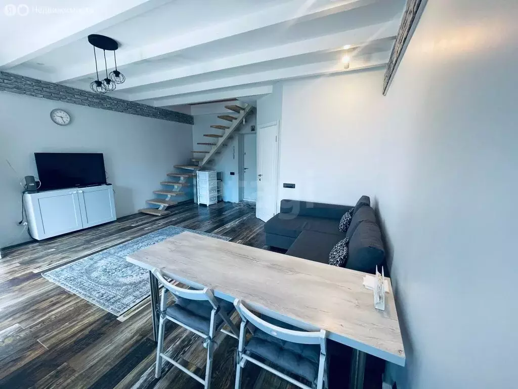 Квартира-студия: Массандра, улица Винодела Егорова, 115 (77 м) - Фото 1