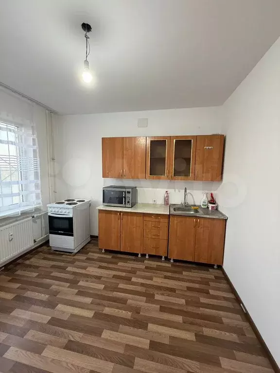 1-к. квартира, 38 м, 1/16 эт. - Фото 0